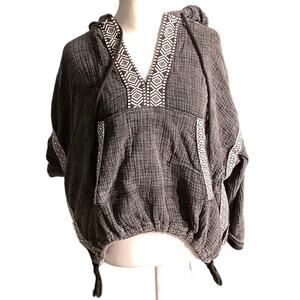 Oli & Hali Gray Mineral Washed Hoodie Women’s Size S — Boho, Relaxed, Cozy
